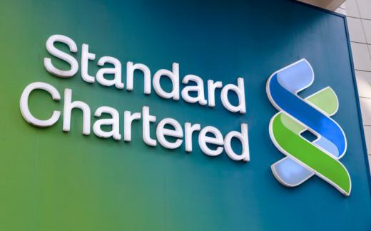 بانک‌های استاندارد چارترد، فیوچر بانک، مصرف التعاون الاسلامی الاستثمار به همراه بانک‌های ایران و اروپا و ایران و ونزئلا، دارای مجو